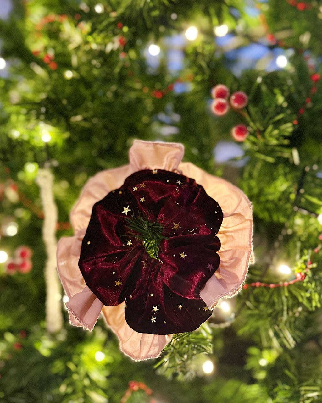 Festive Starry Velvet Scrunchie | Ruffled Christmas Hair Tie | Burgundy Gold Star Holiday Accessory | Elegant Stocking Stuffer