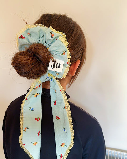Large Scrunchies with long tail bow, 2 Way Scrunchie
