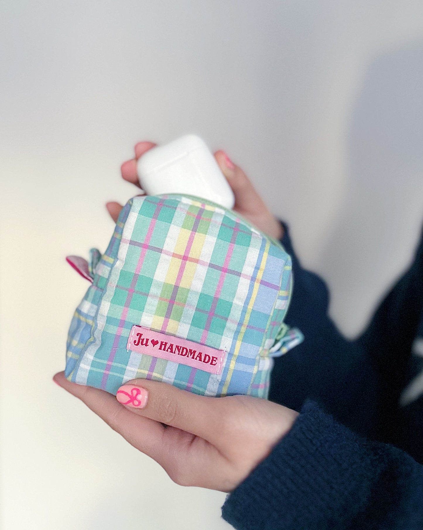 Pink Plaid Zipper Pouch – Quilted Mini Bag