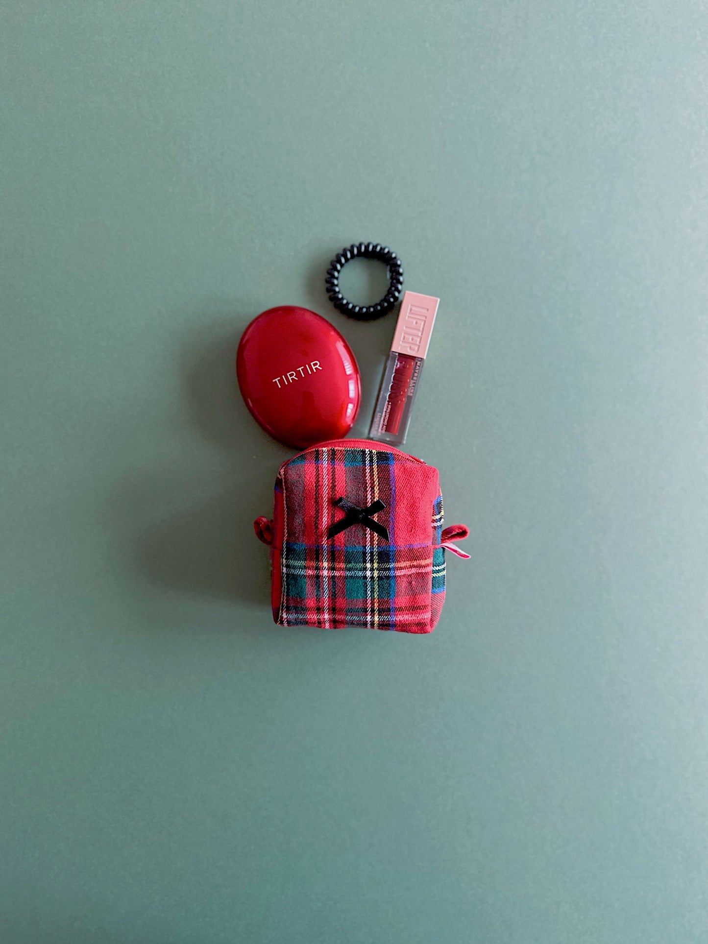 Red tartan large makeup bag with black embroidered lace ruffles and bow, padded Christmas cosmetic pouch.