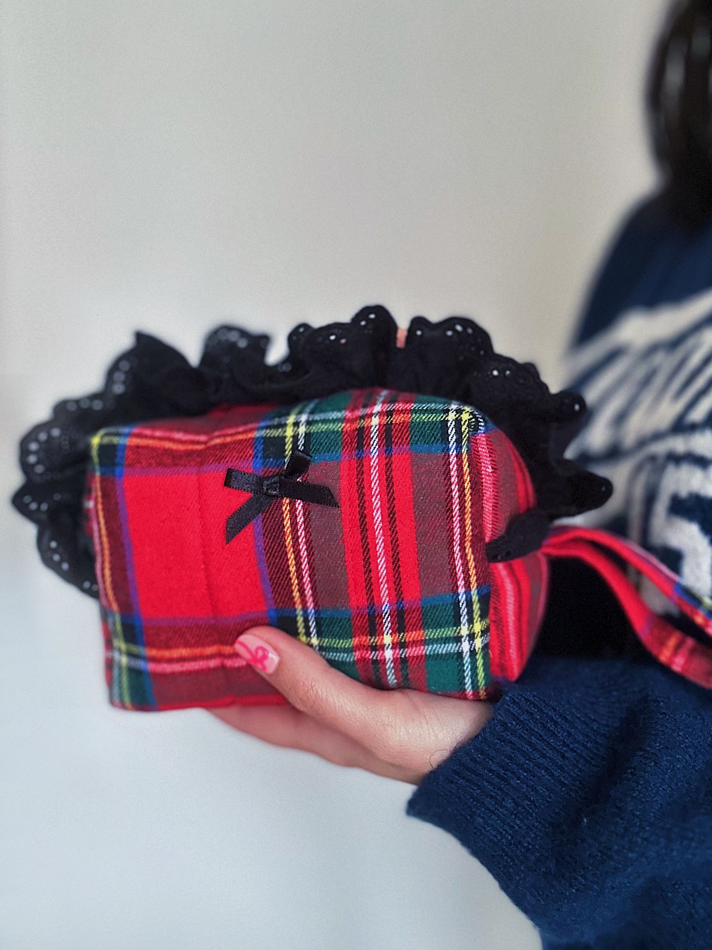 Red Tartan Mini Pouch – Padded Cube Zipper Bag