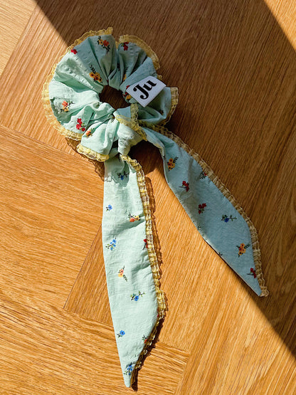 Large Scrunchies with long tail bow, 2 Way Scrunchie