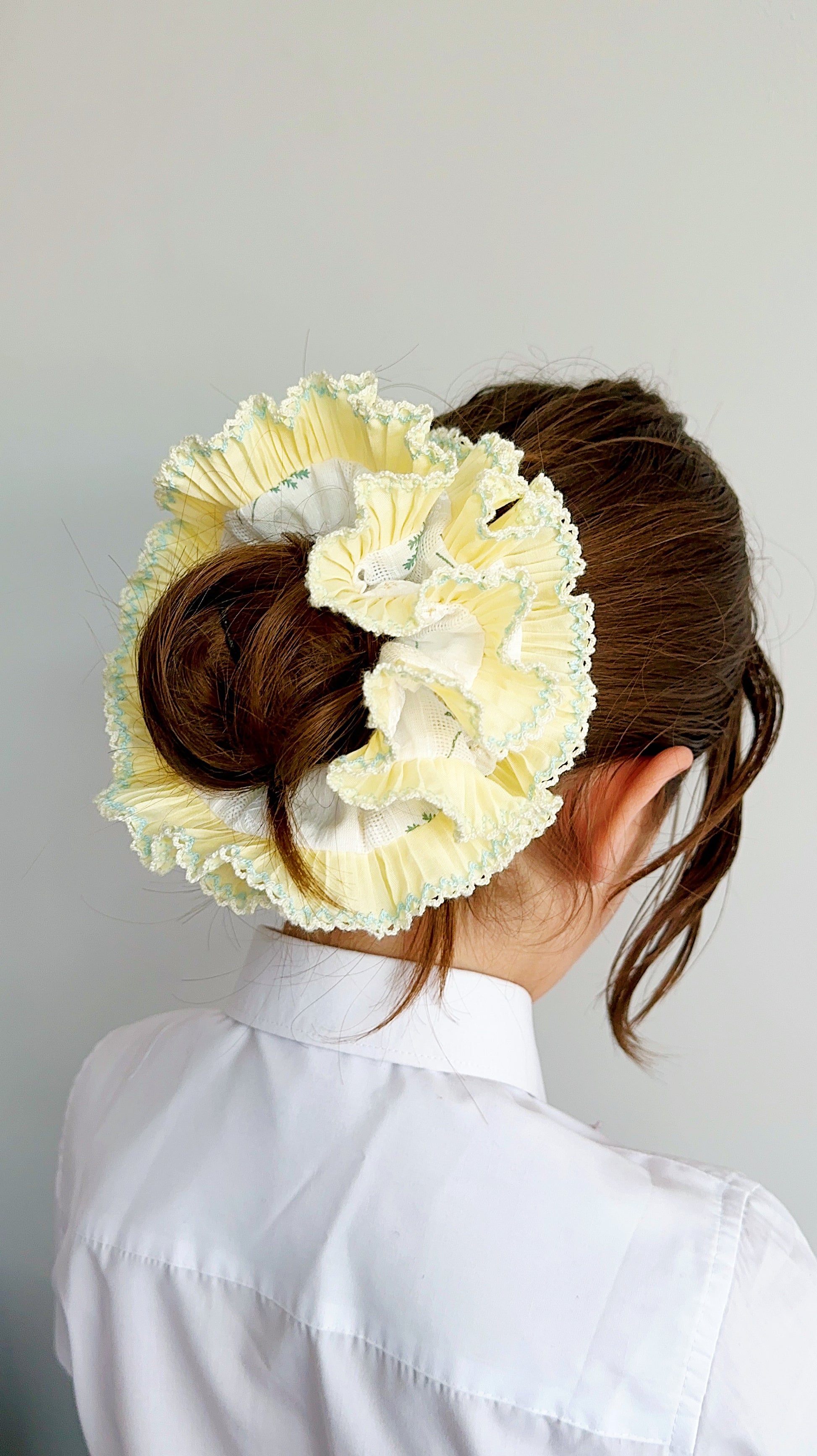 Statement white floral with ruffle pleats Scrunchies