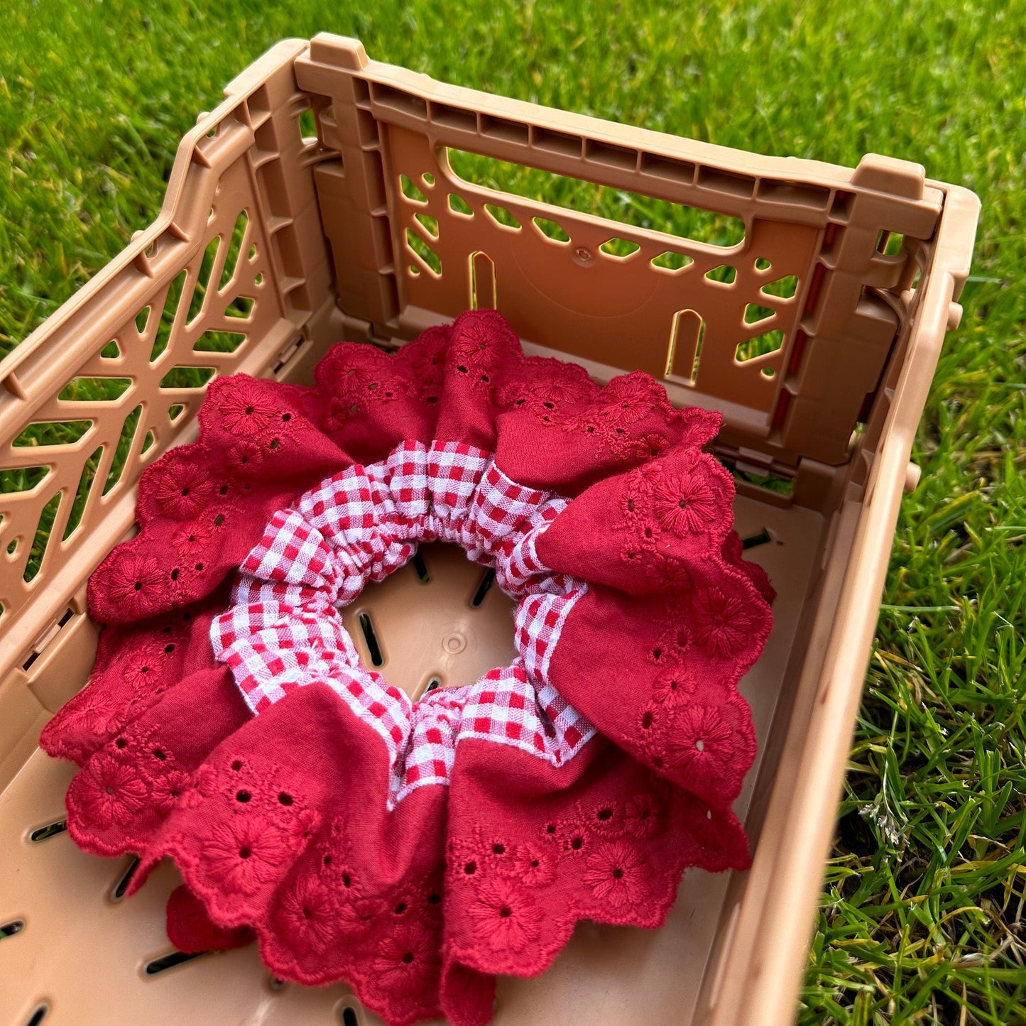 Scrunchies for Holiday, Broderie Anglaise Scrunchies, Red Gingham Scrunchies, Double layer Scrunchies Gifts for Her, Xmas stocking filler