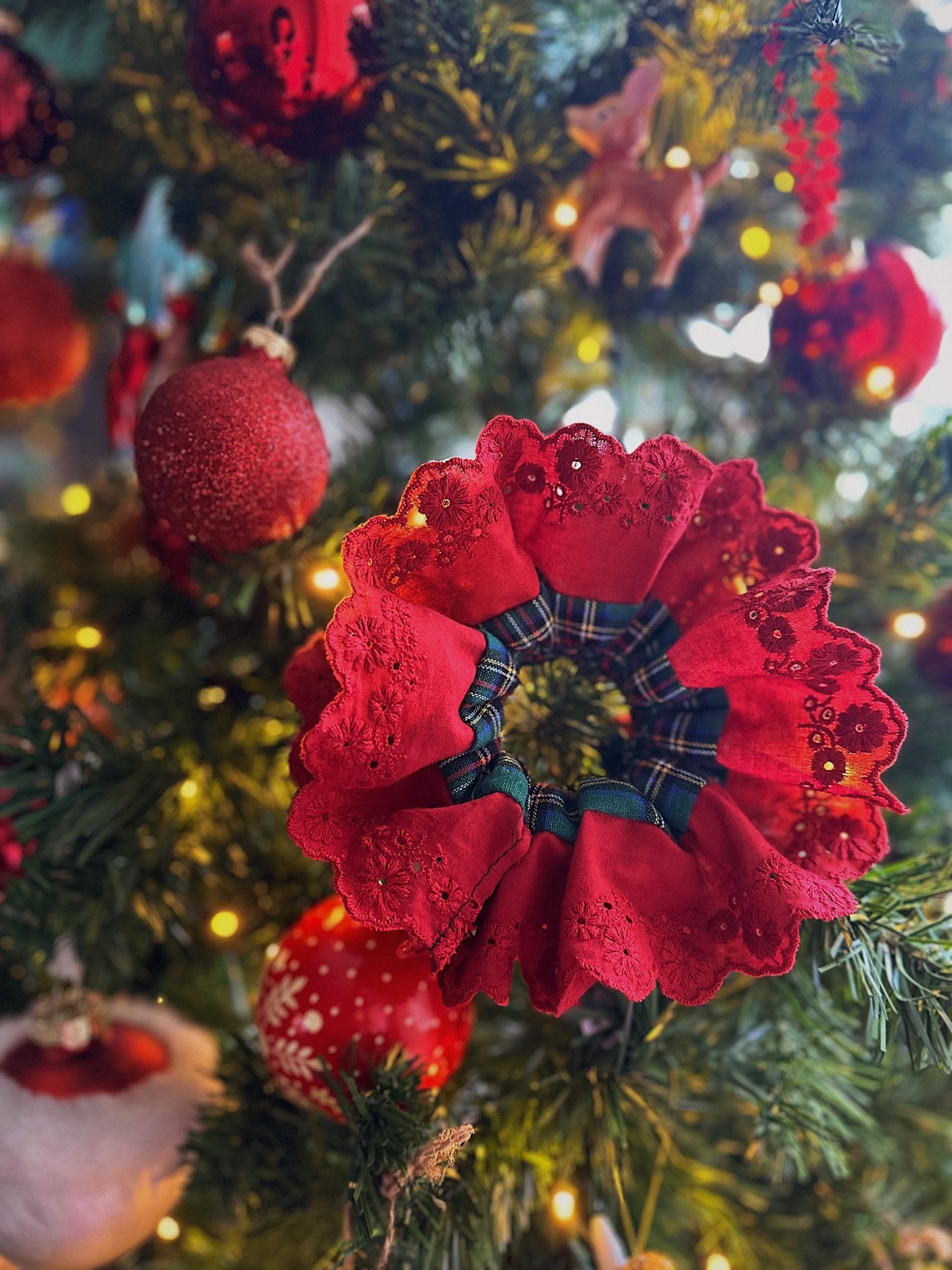 Christmasy Scrunchies, Oversize Red Tartan Scrunchies, Double layer Scrunchies,Holiday GIft,Stocking fillers, Christmas stuffer Gift for her