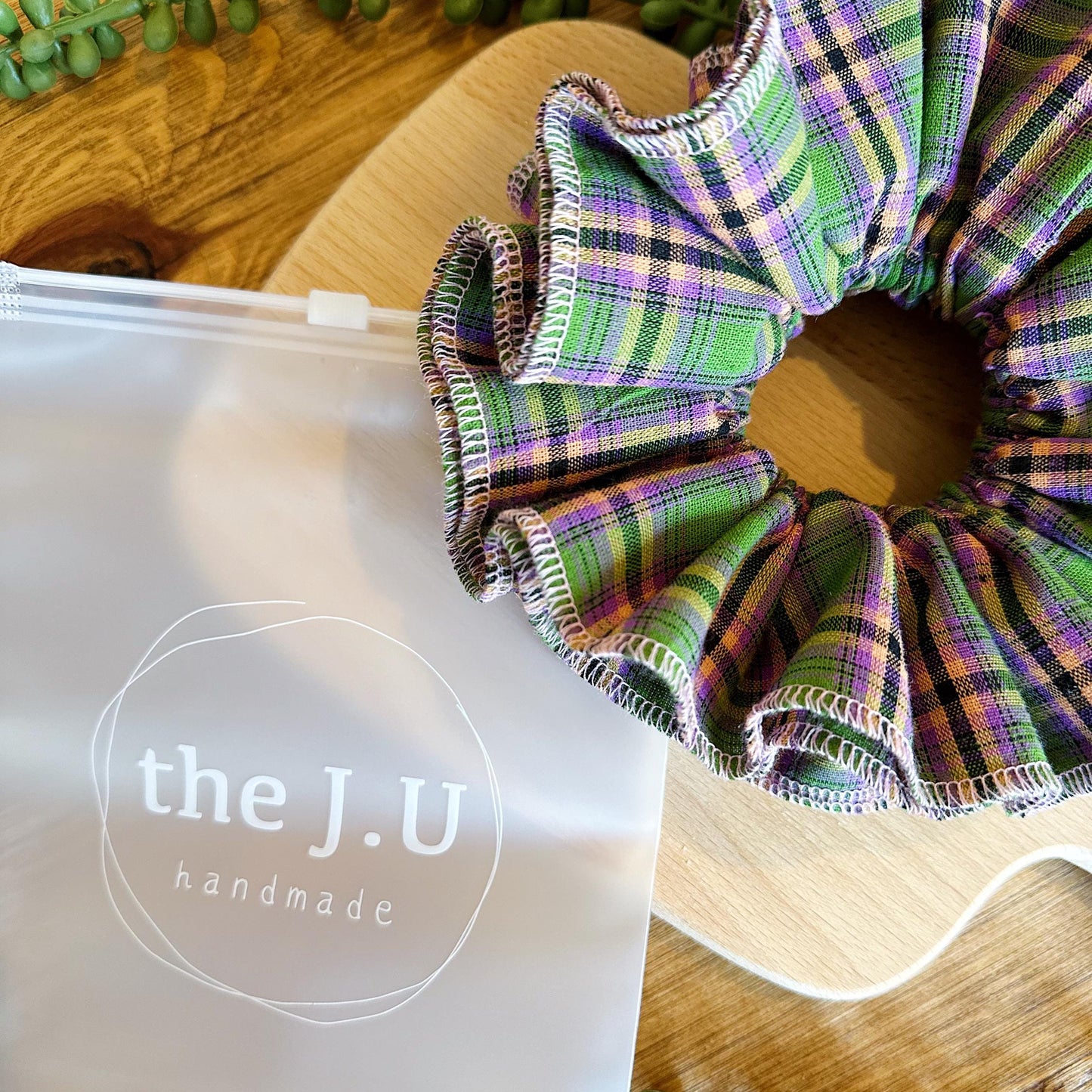 Jumbo Gingham Scrunchies, 4 layers Gingham Scrunchies, Large Frilly Scrunchies For Spring, Hair accessories Gifts for Her Holiday Scrunchies