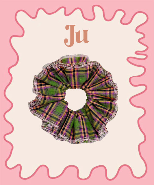 Jumbo Gingham Scrunchies, 4 layers Gingham Scrunchies, Large Frilly Scrunchies For Spring, Hair accessories Gifts for Her Holiday Scrunchies